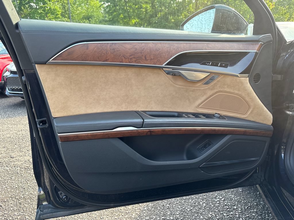 Used 2019 Audi A8 L 3.0T AWD/4WD image 14