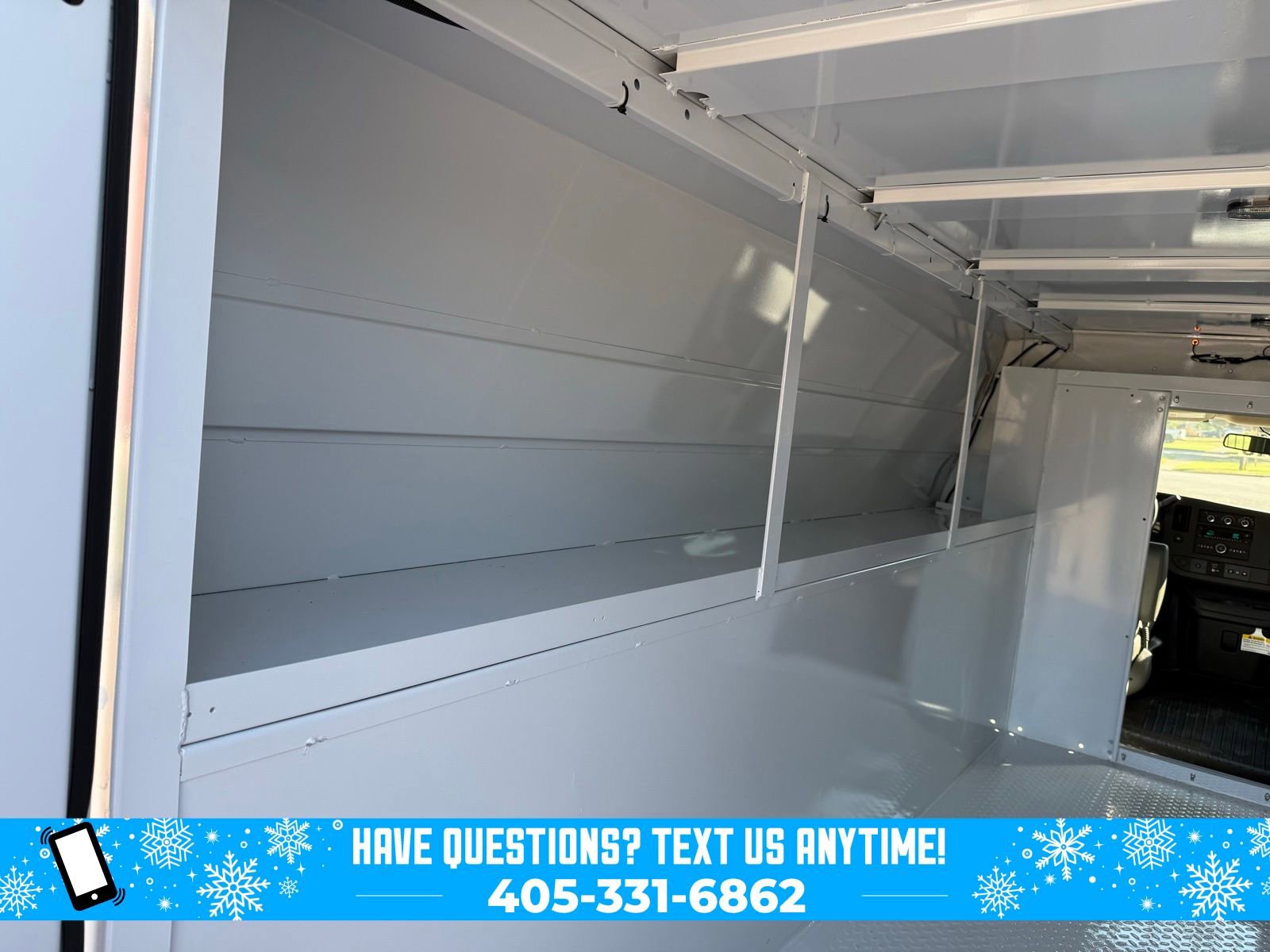 New 2025 Chevrolet Express 3500 w/ Power Convenience Package image 31