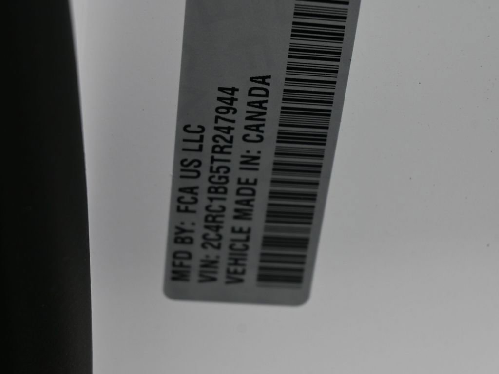 New 2026 Chrysler Pacifica Select FWD image 17