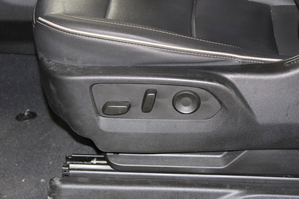 Used 2024 Chevrolet Tahoe Premier image 17