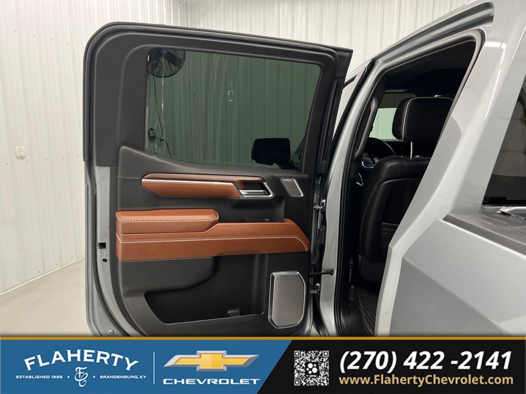 Used 2024 GMC Sierra 1500 Denali Ultimate AWD/4WD image 10