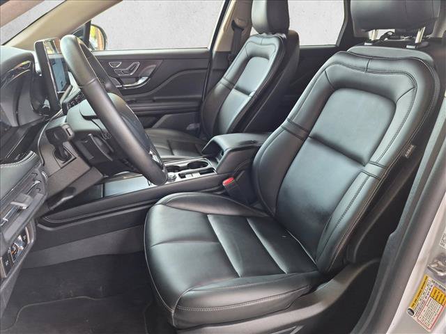 Used 2025 Lincoln Corsair FWD image 16