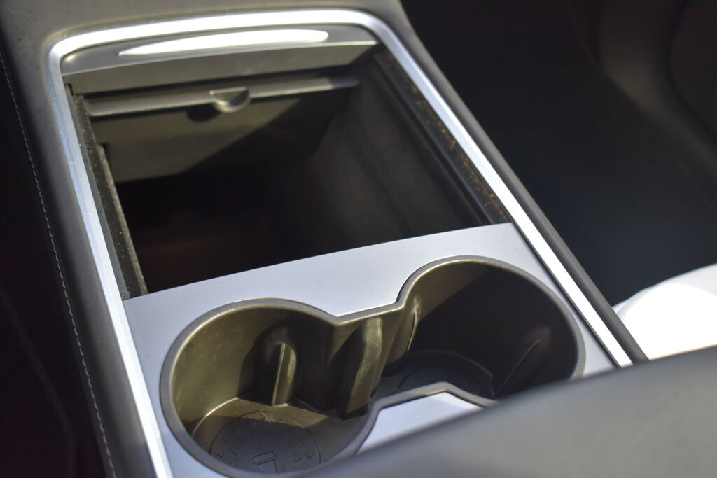 Used 2021 Tesla Model Y 2WD image 13