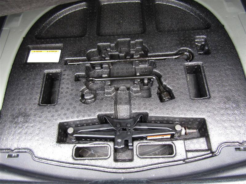 Used 2025 Toyota Camry SE image 39