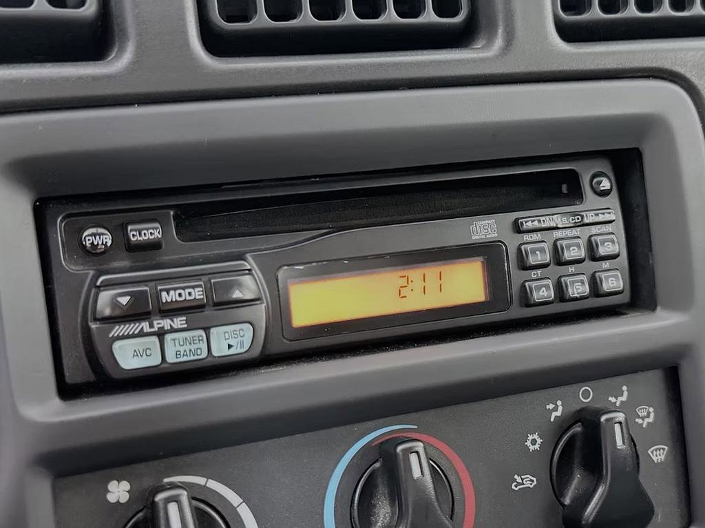 Used 1997 Dodge Viper GTS RWD image 14