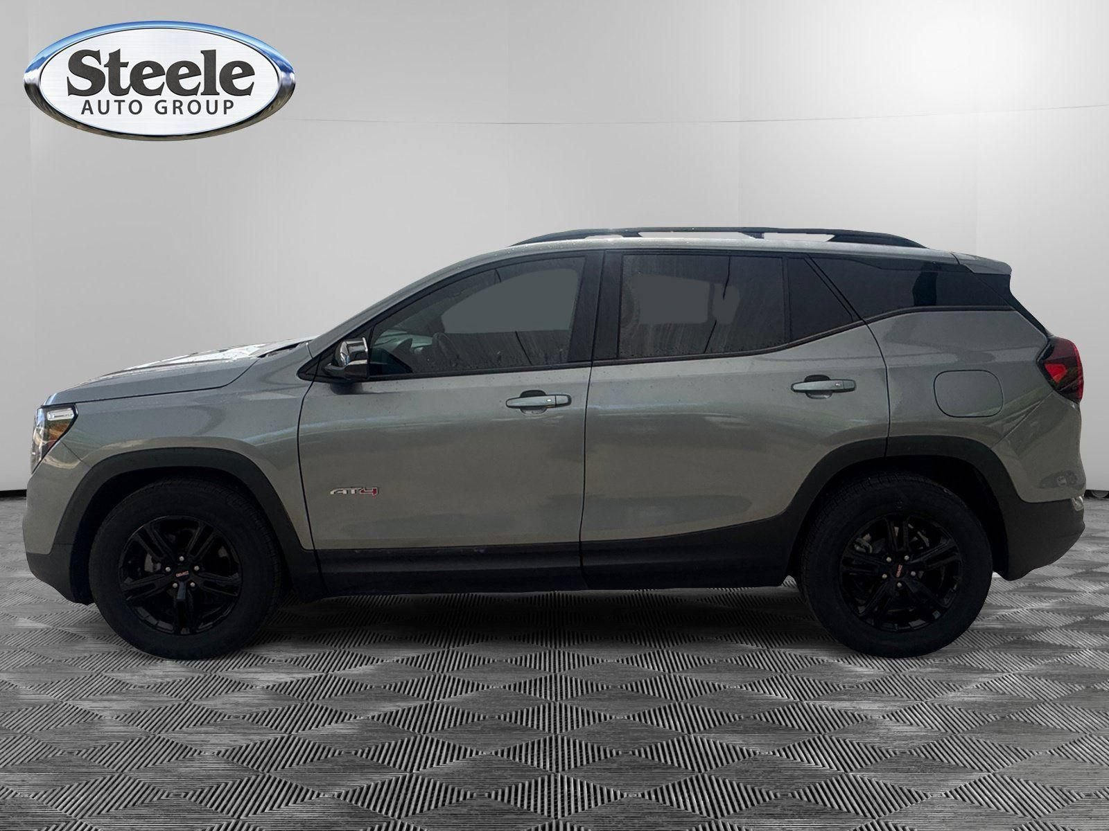 Used 2024 GMC Terrain AT4 w/ Tech Package AWD/4WD image 2