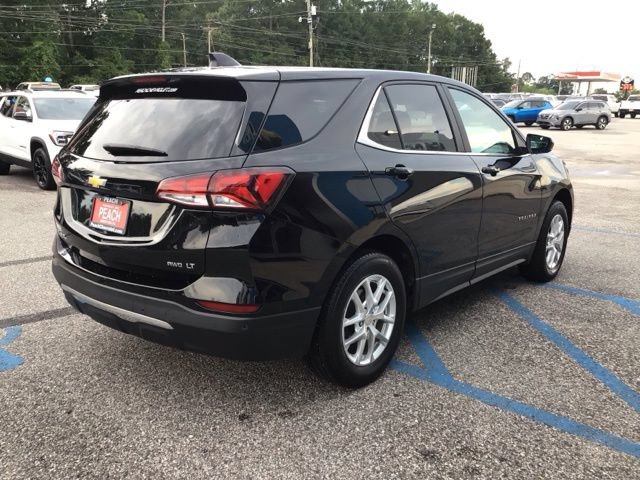 Used 2024 Chevrolet Equinox LT AWD/4WD image 4