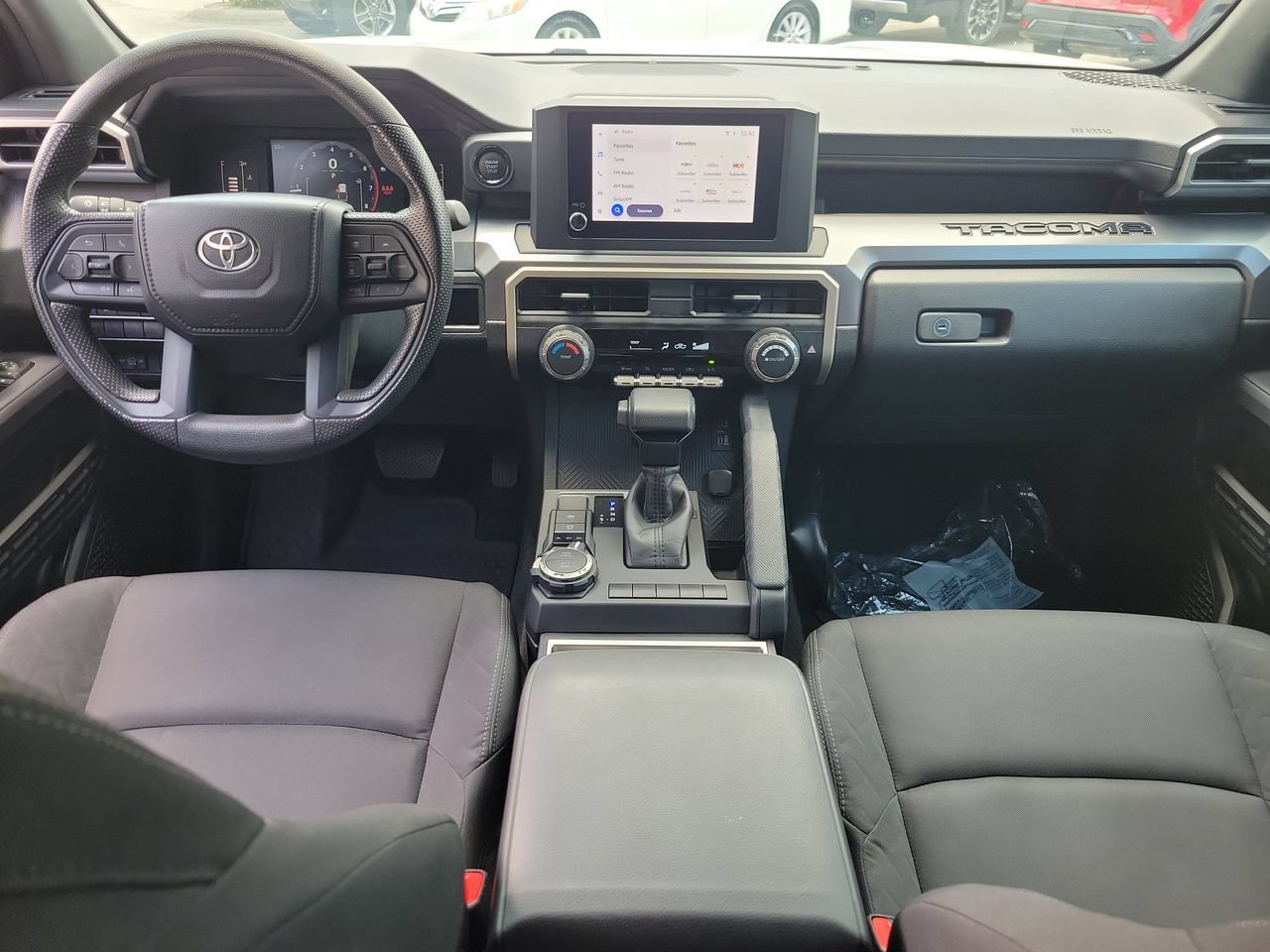 Used 2024 Toyota Tacoma SR5 AWD/4WD image 12