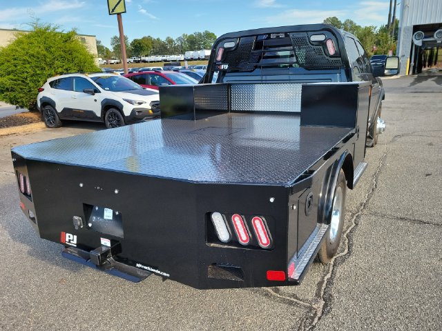New 2026 RAM 3500 Tradesman AWD/4WD image 11