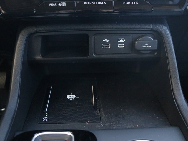 New 2025 Honda Pilot Touring image 23