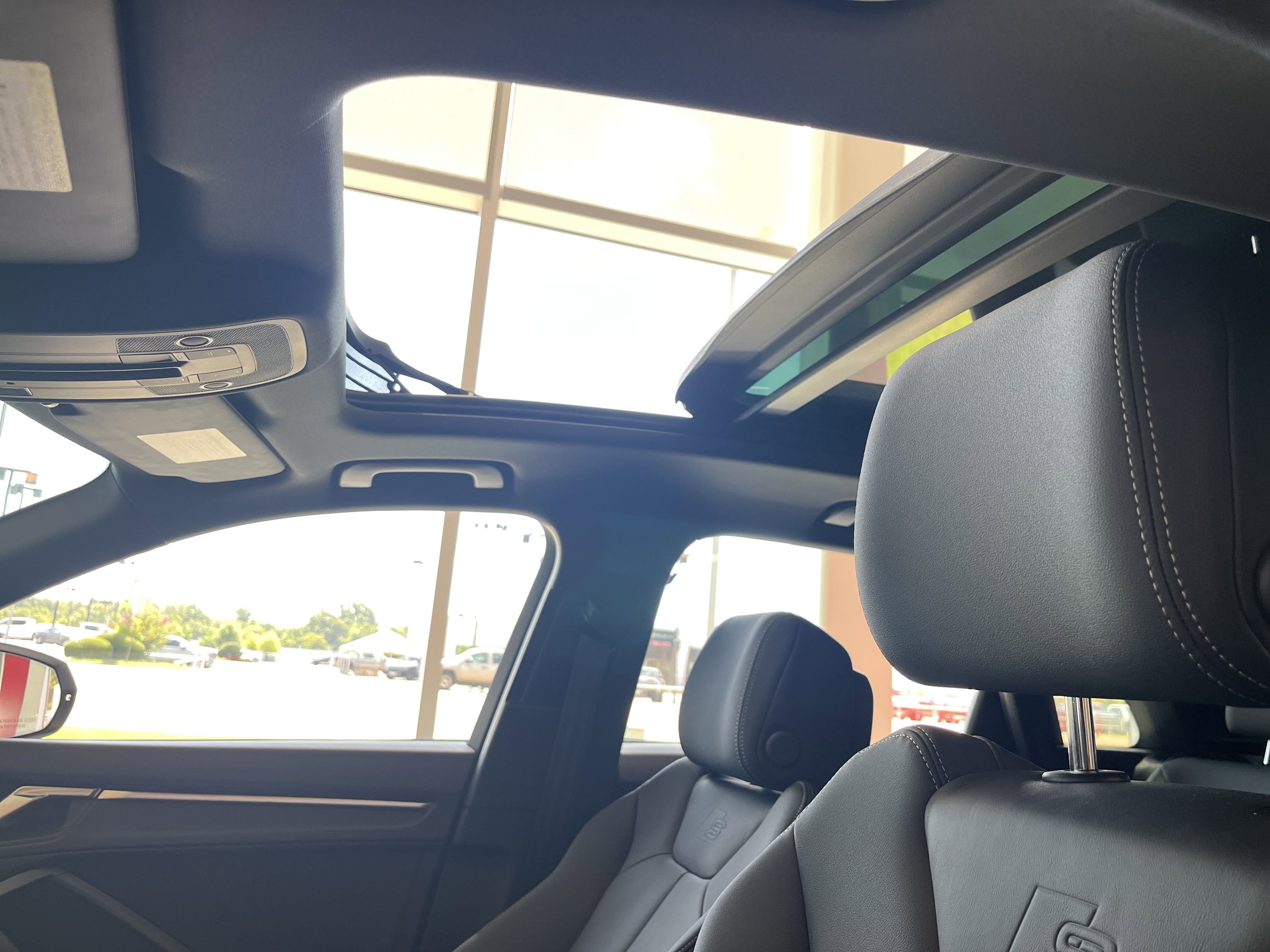 New 2025 Audi Q3 2.0T Premium image 6