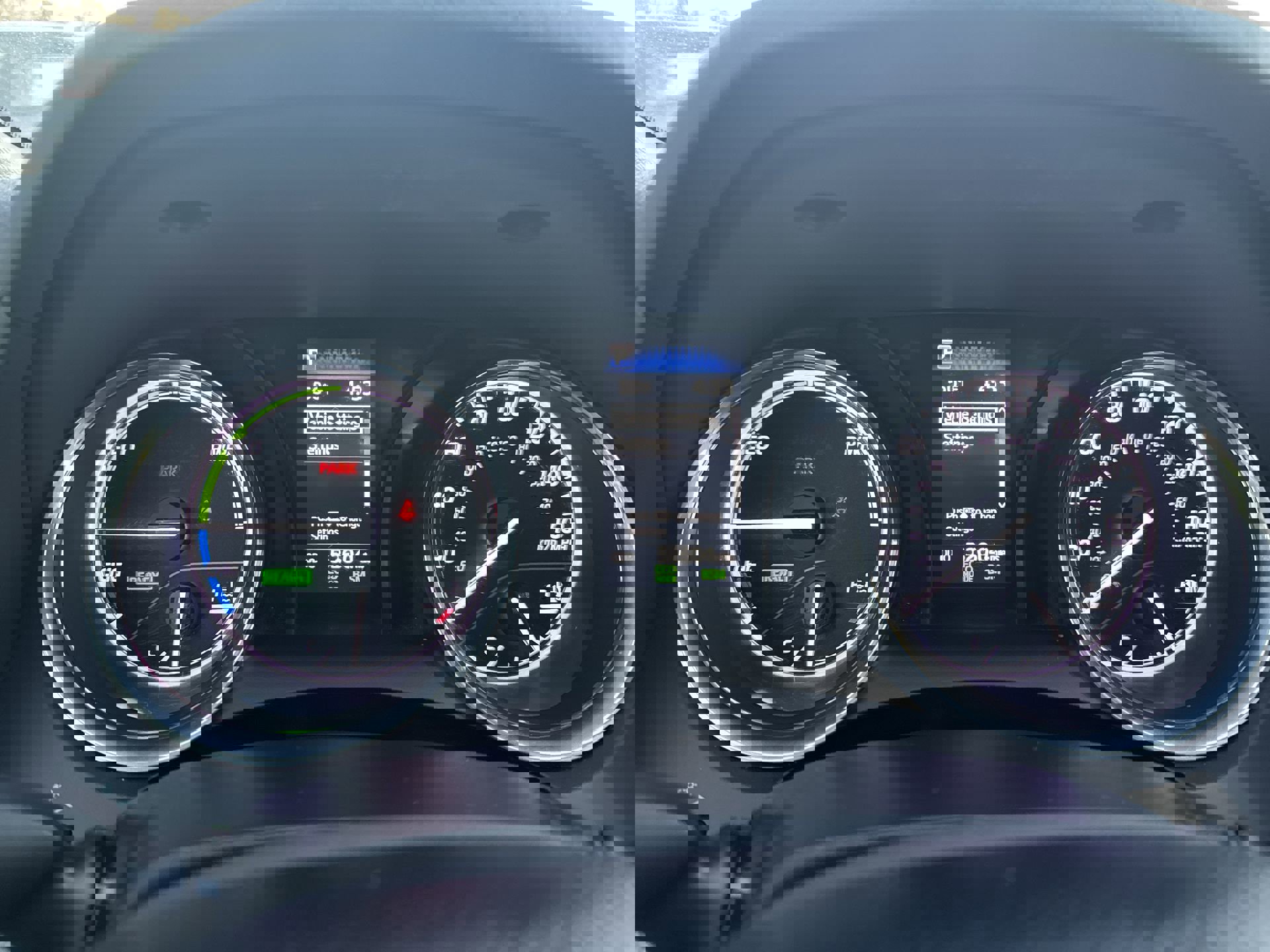 Used 2020 Toyota Camry LE image 11