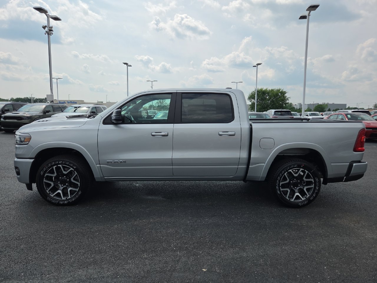 New 2026 RAM 1500 Laramie w/ Sport Appearance Package AWD/4WD image 4