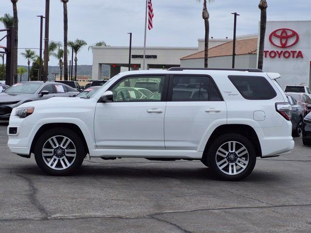 Used 2024 Toyota 4Runner TRD Sport image 9