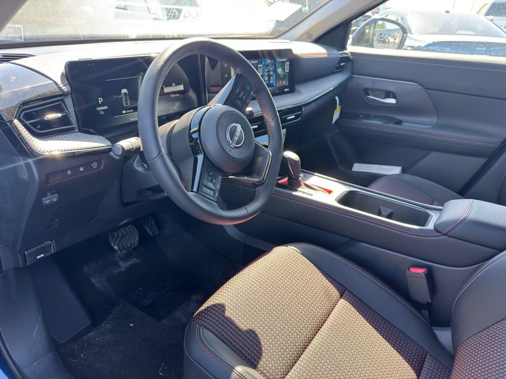 New 2026 Nissan Kicks SR w/ SR Premium Package FWD image 13