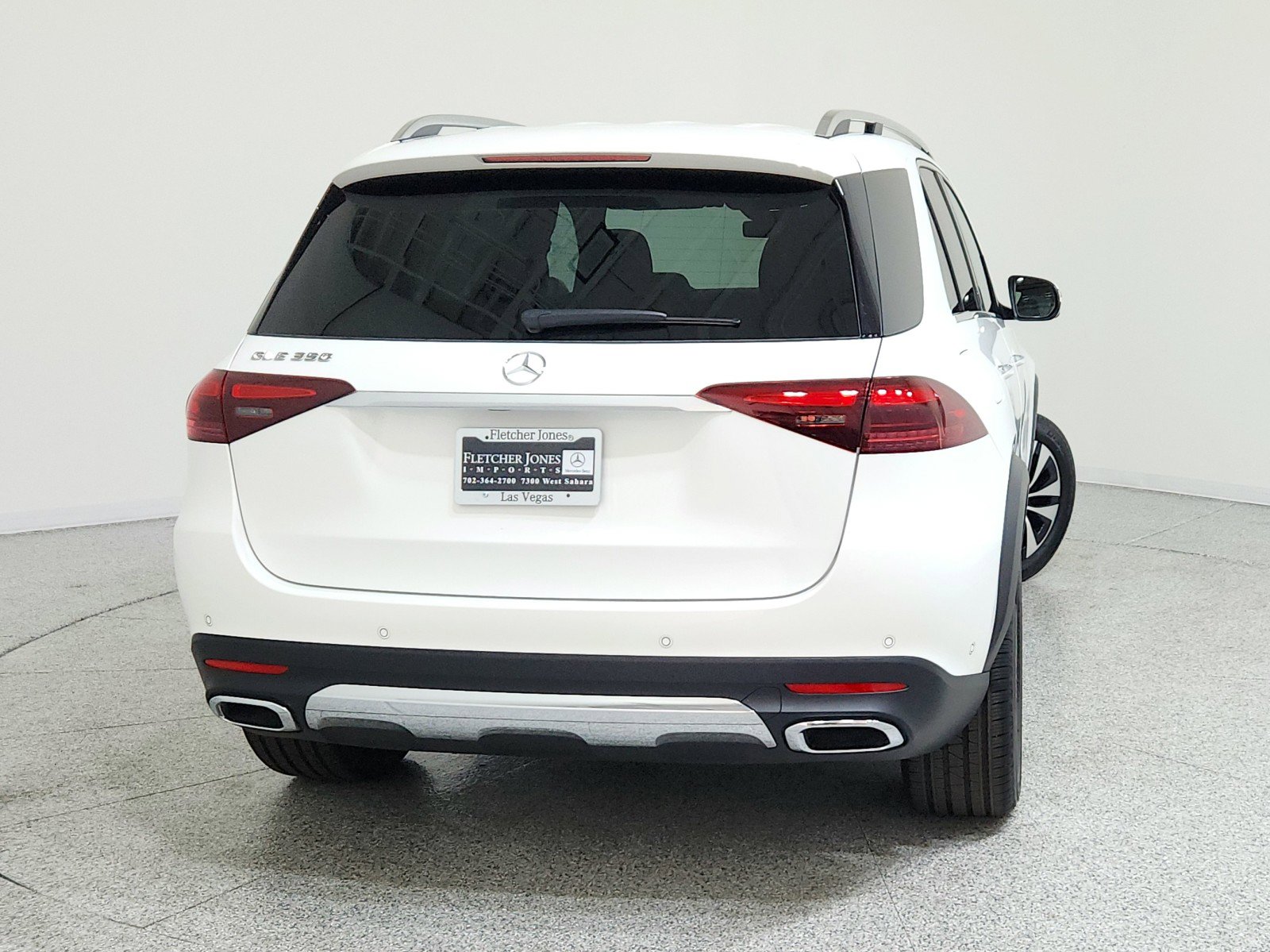 Certified 2025 Mercedes-Benz GLE 350 4MATIC image 2