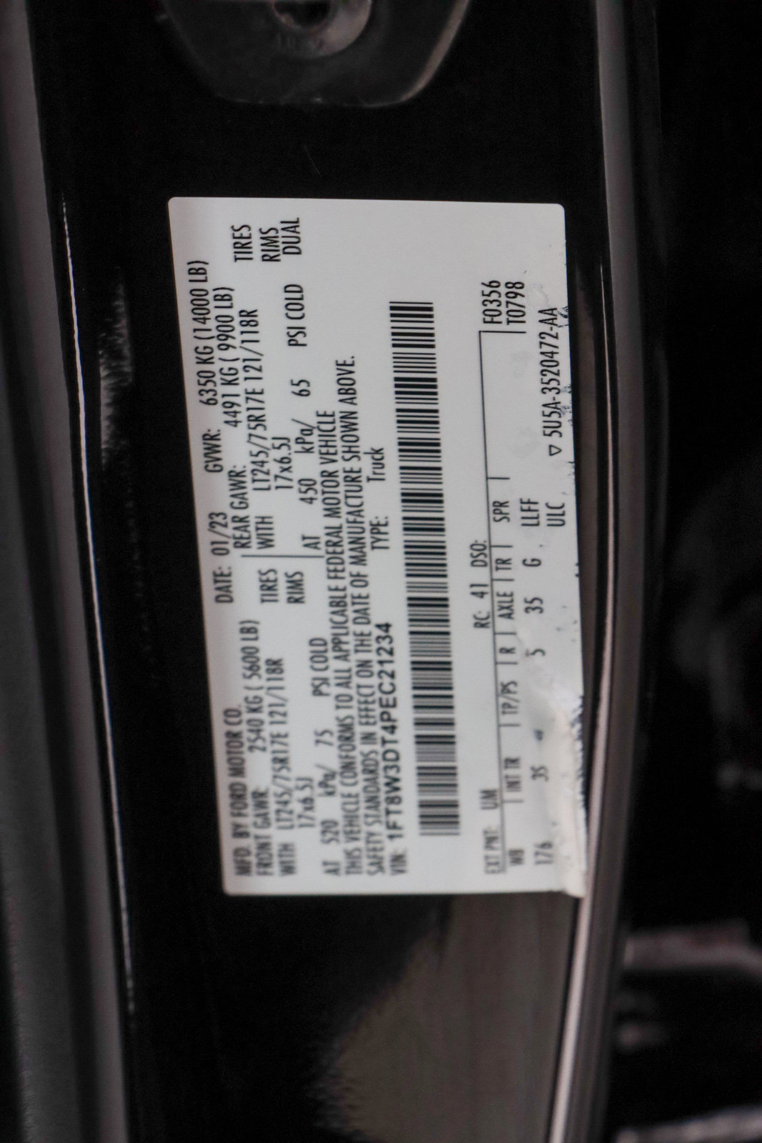 Used 2023 Ford F350 XLT image 33