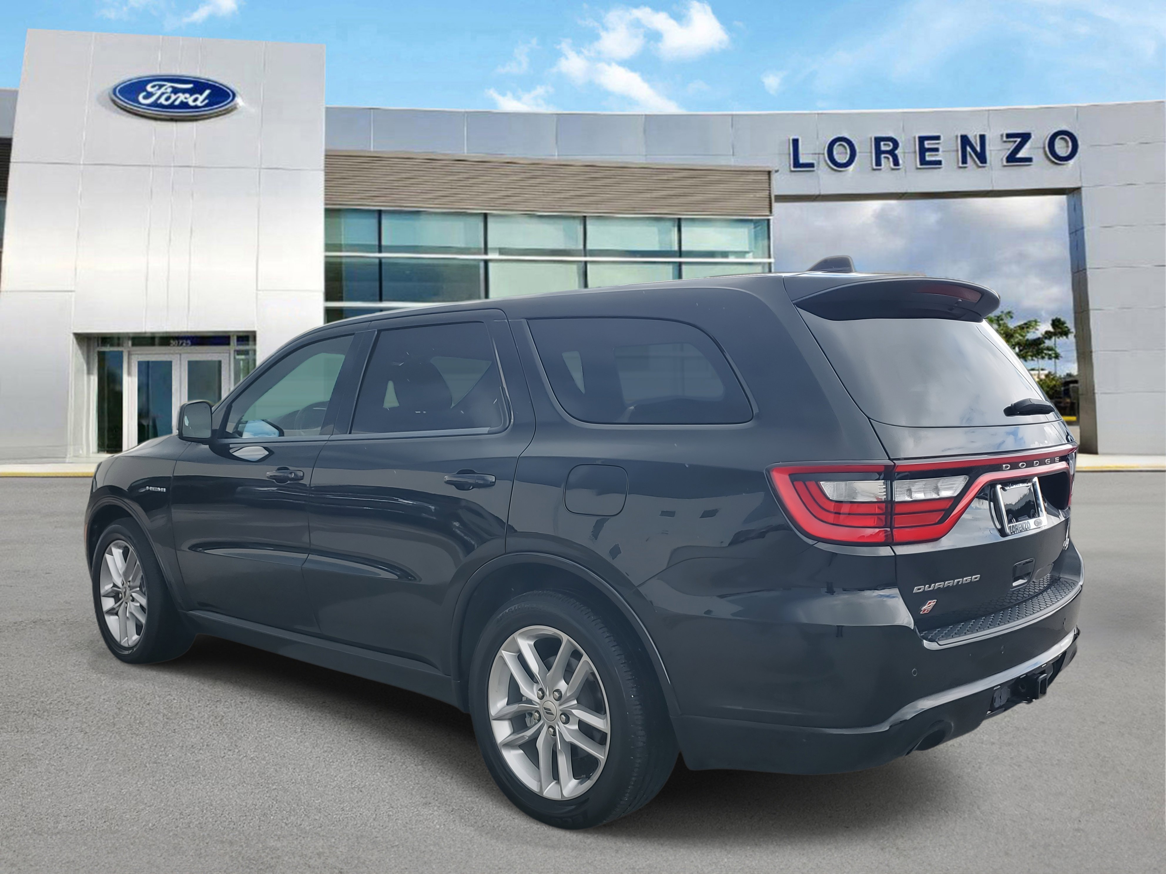 Used 2022 Dodge Durango R/T w/ Trailer Tow Group IV image 6