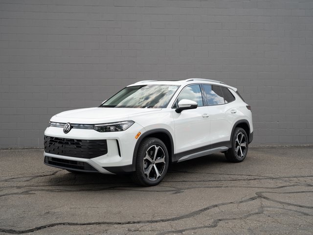 New 2025 Volkswagen Tiguan SE