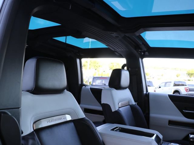 Used 2024 GMC Hummer EV 3X AWD/4WD image 11