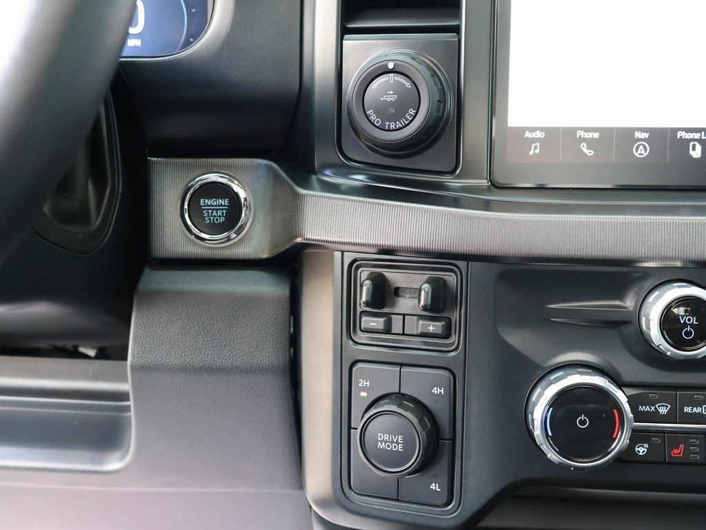 Used 2023 Ford F450 Platinum w/ FX4 Off-Road Package image 29