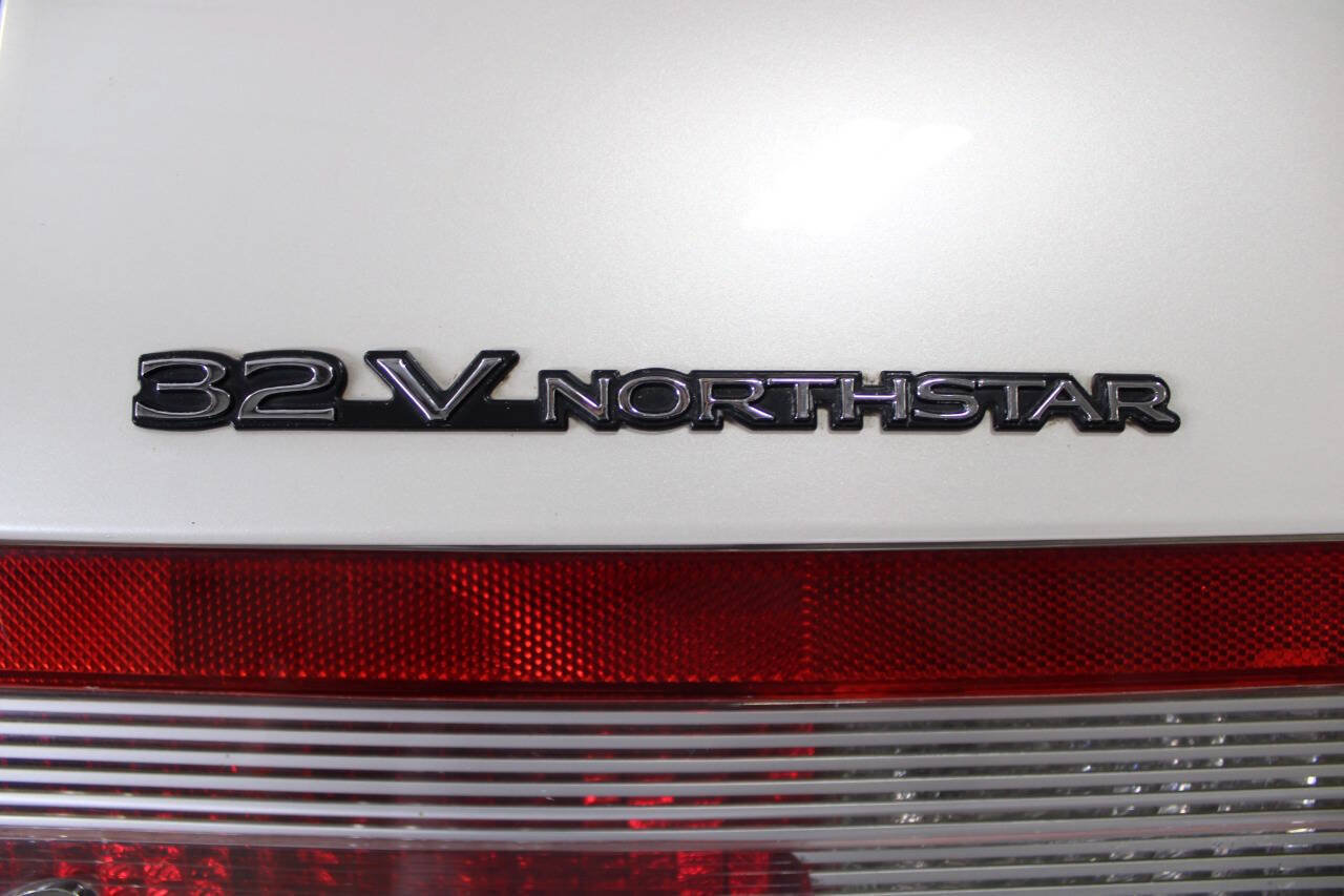 Used 1993 Cadillac Allante FWD image 14