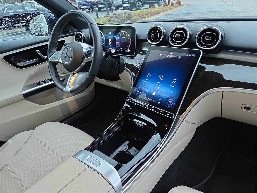 Certified 2022 Mercedes-Benz C 300 4MATIC Sedan image 18