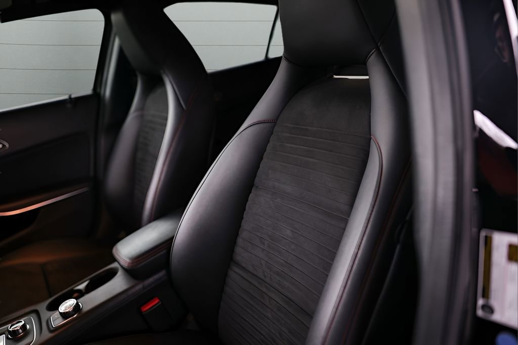 Used 2018 Mercedes-Benz GLA 45 AMG 4MATIC image 48