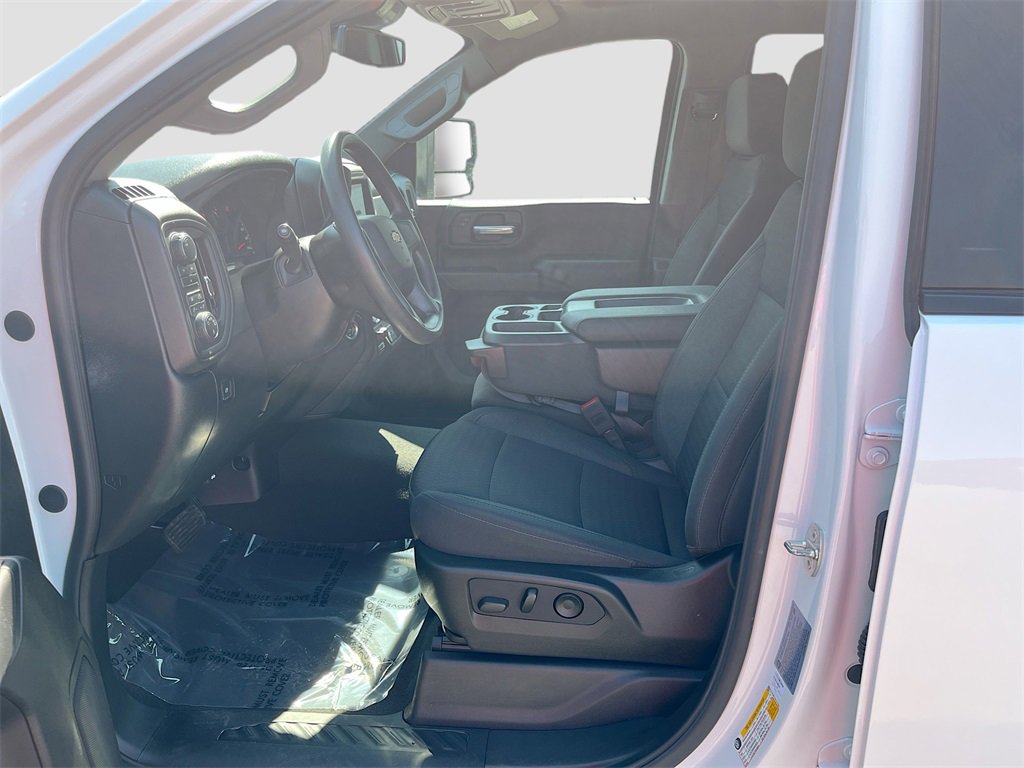 Used 2024 Chevrolet Silverado 2500 Custom w/ Custom Value Package image 20