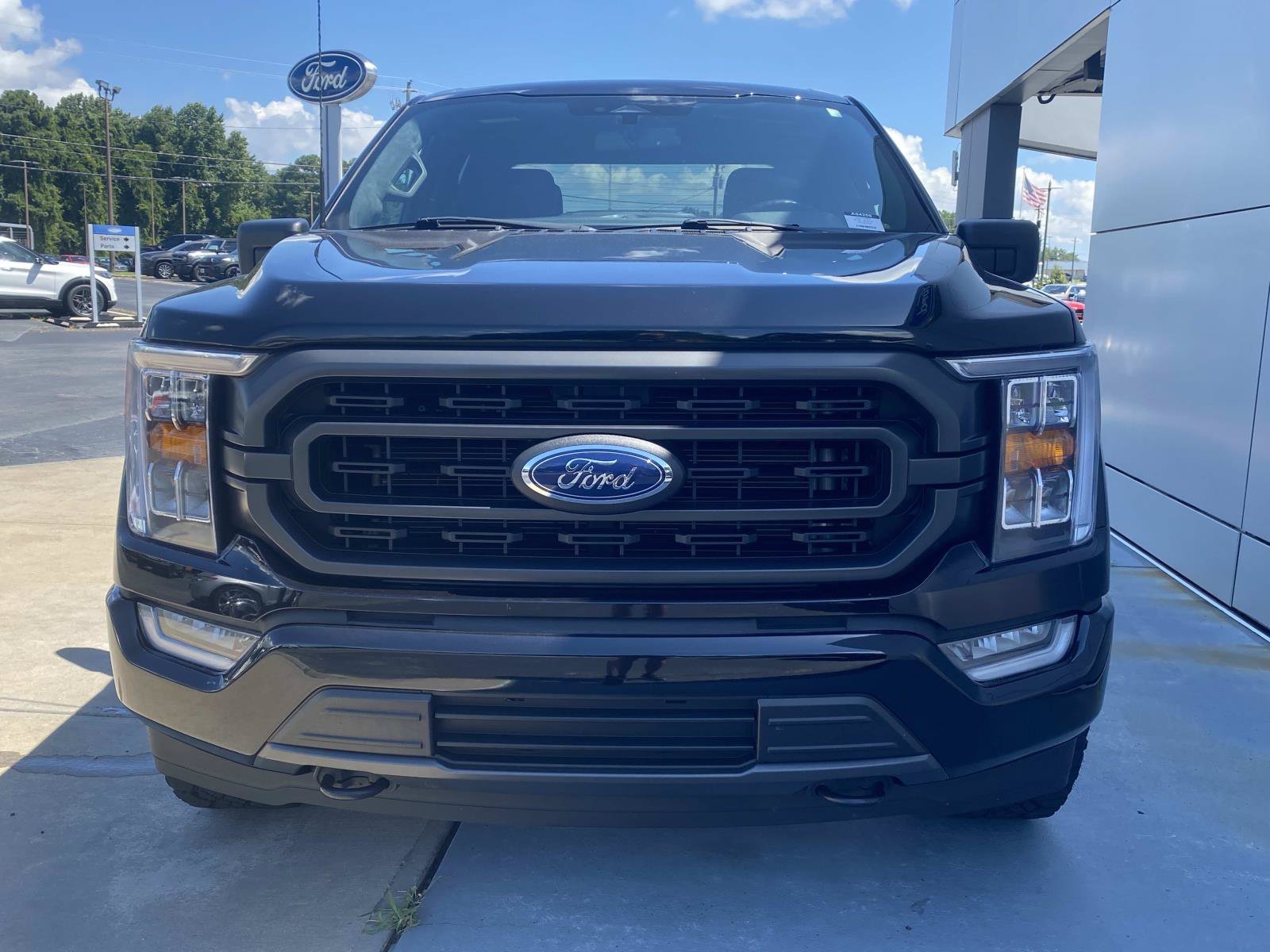 Used 2023 Ford F150 XLT w/ Equipment Group 302A High AWD/4WD image 11