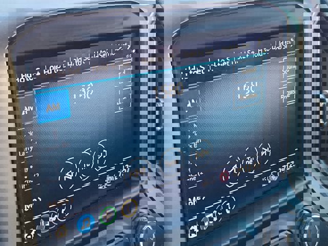 Used 2021 Chevrolet Silverado 2500 LT w/ Z71 Off-Road Package image 18