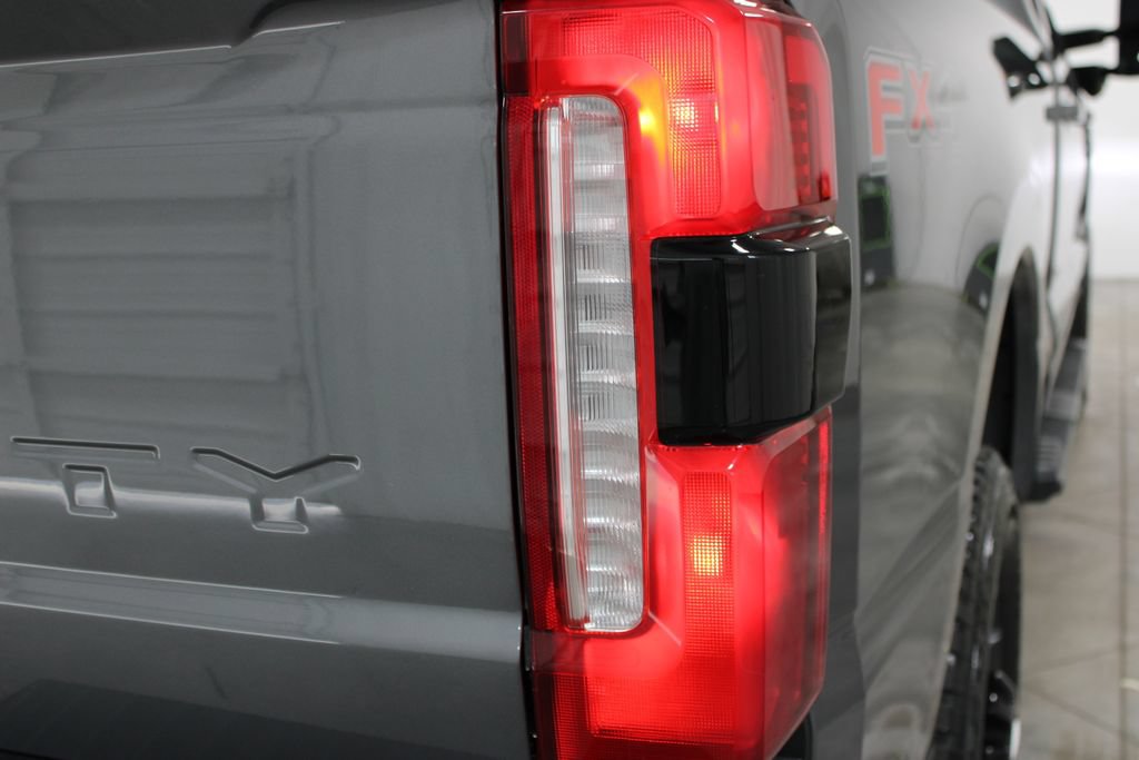 Used 2024 Ford F350 Lariat w/ Sport Appearance Package AWD/4WD image 23