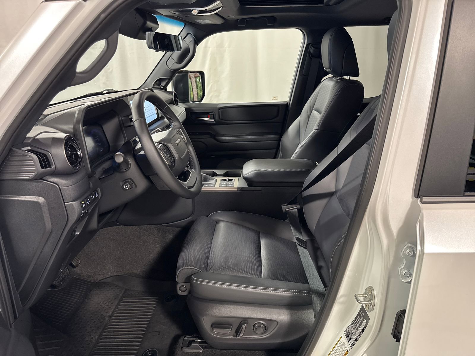 Used 2025 Toyota Land Cruiser w/ Premium Package AWD/4WD image 3