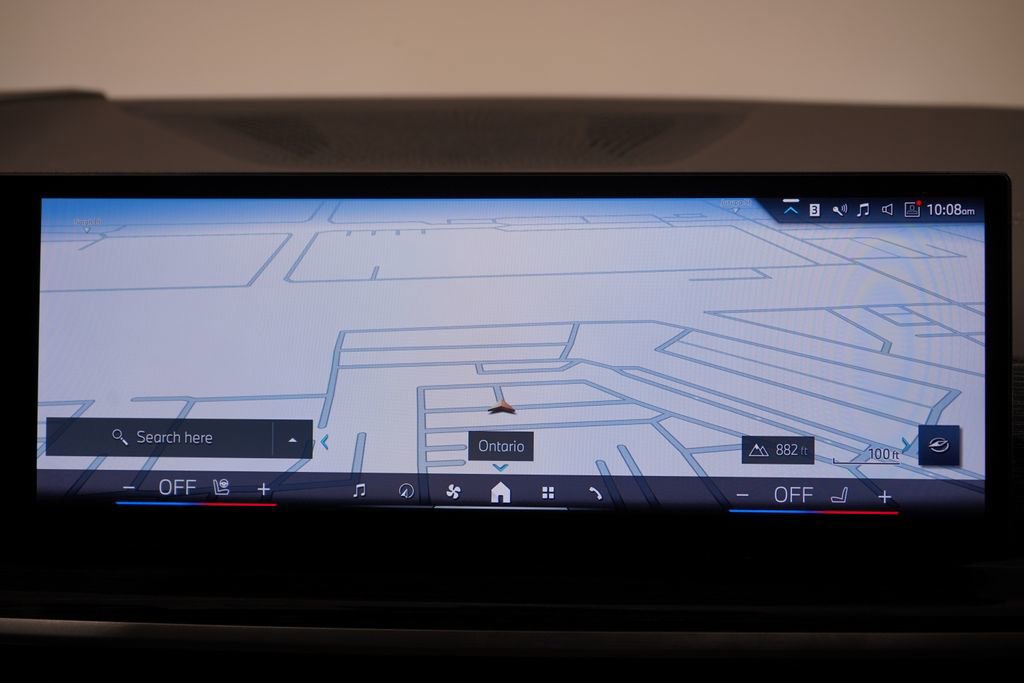 Used 2024 BMW X6 xDrive40i w/ Executive Package image 12