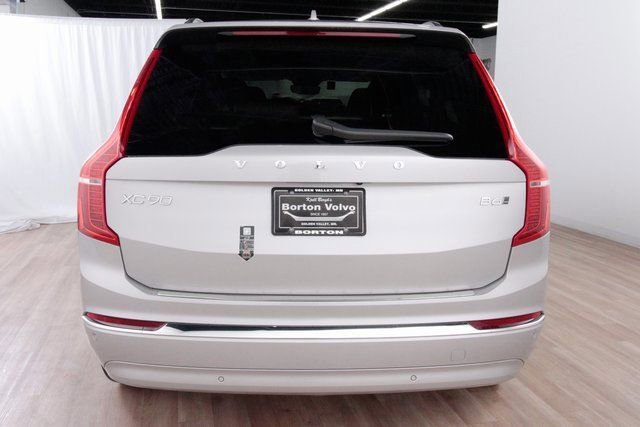 Certified 2025 Volvo XC90 B6 Plus w/ Protection Package Premier image 4