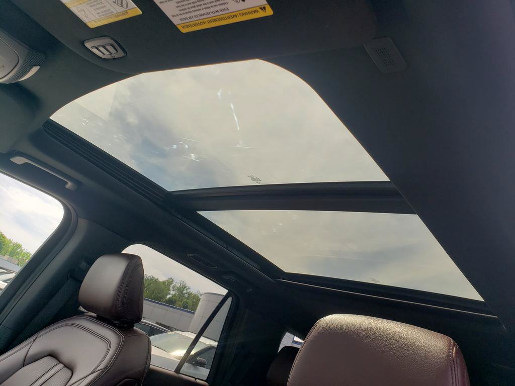 Used 2022 Ford Expedition Limited AWD/4WD image 18