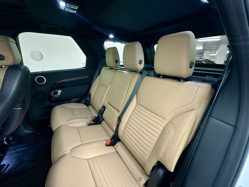 New 2026 Land Rover Discovery Dynamic SE AWD/4WD image 25