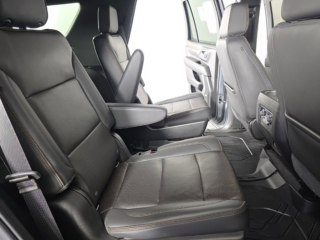 Used 2021 Chevrolet Tahoe High Country w/ Premium Package image 39