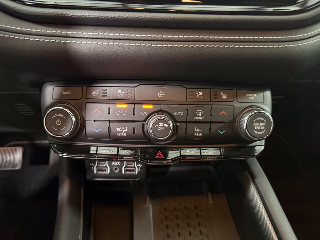 Used 2026 Dodge Durango SRT Hellcat w/ 3rd Row Seating Group AWD/4WD image 18