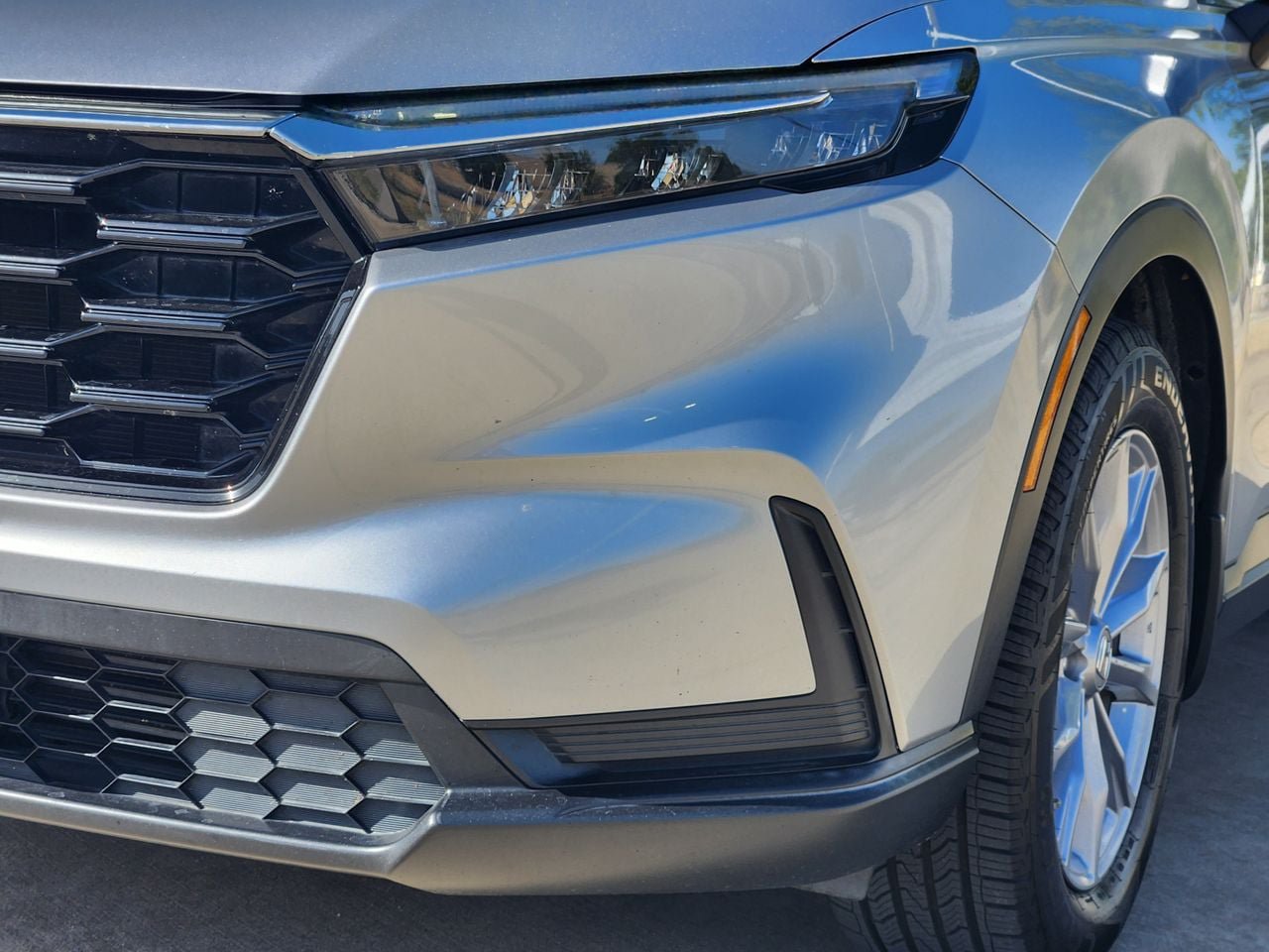Used 2023 Honda CR-V EX image 9