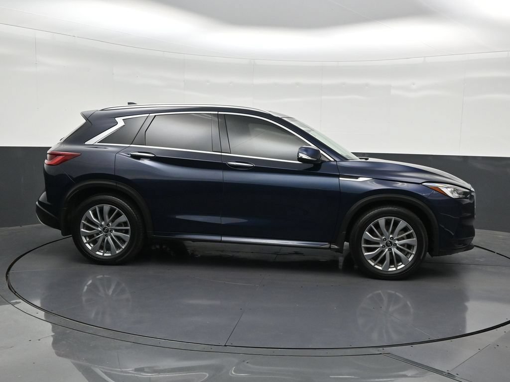Used 2023 INFINITI QX50 Luxe FWD image 7