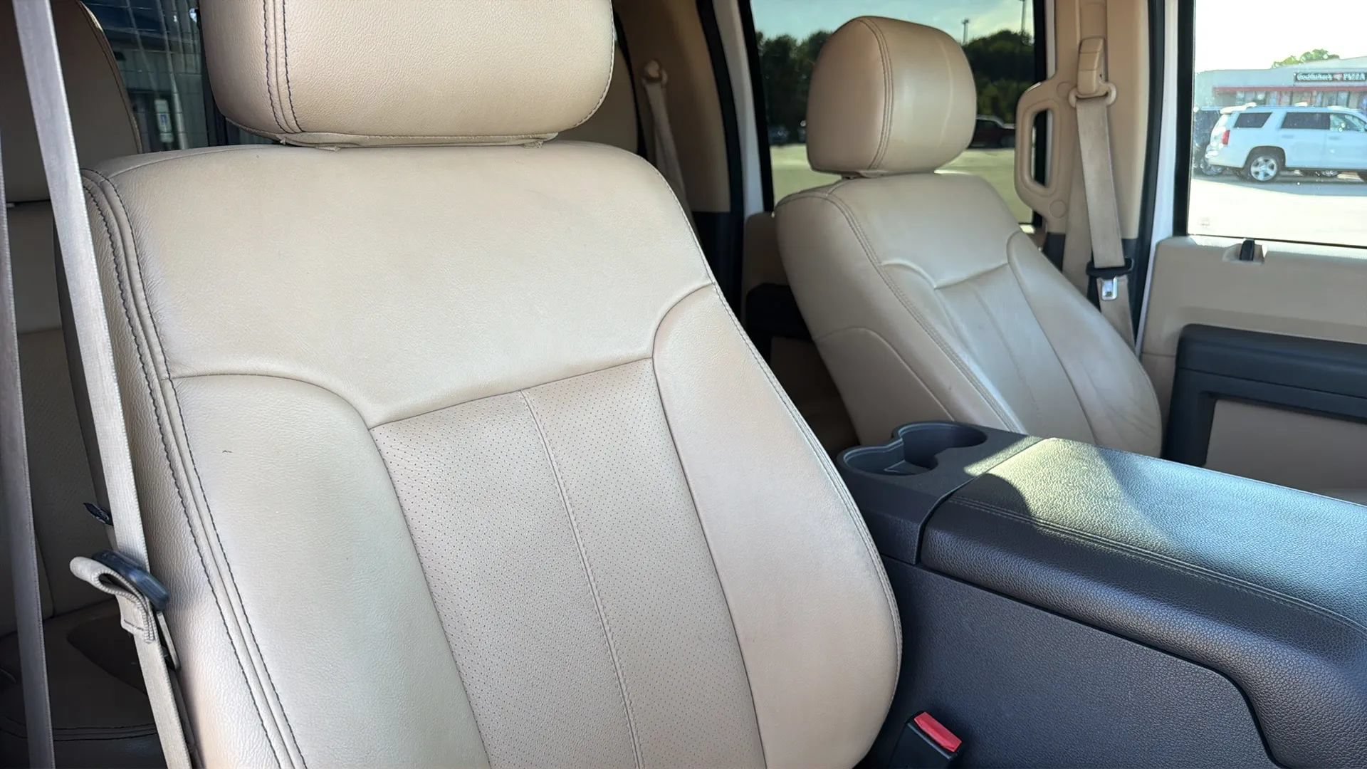Used 2016 Ford F350 Lariat w/ Lariat Ultimate Package AWD/4WD image 92