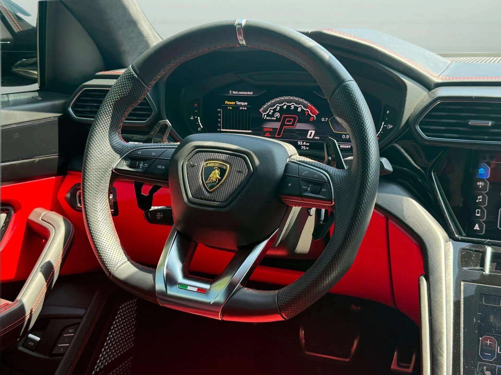Used 2021 Lamborghini Urus AWD/4WD image 41