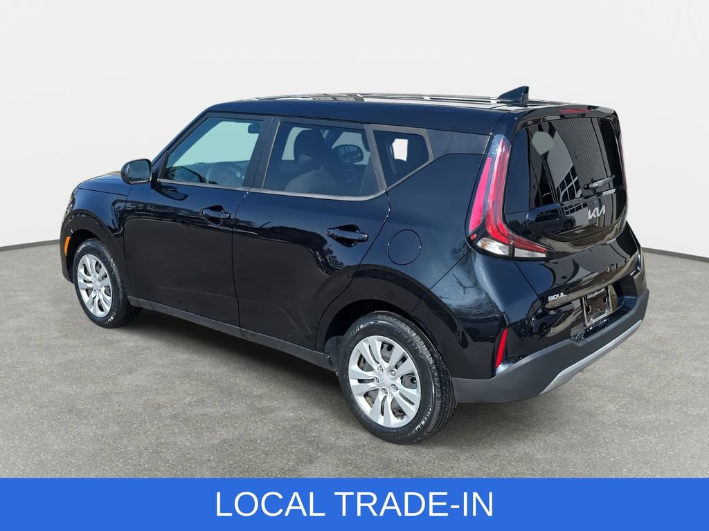 Used 2023 Kia Soul LX image 7