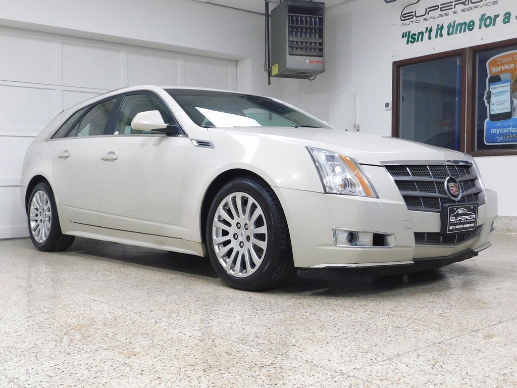 Used 2010 Cadillac CTS Performance image 3