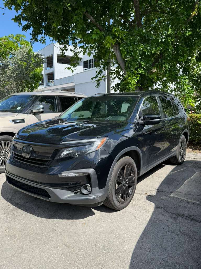 Used 2021 Honda Pilot Special Edition image 3