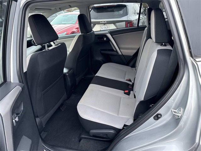 Used 2016 Toyota RAV4 XLE image 17