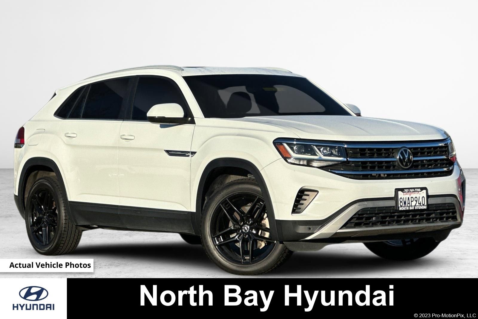 Used 2020 Volkswagen Atlas Cross Sport SE w/ Panoramic Sunroof Package image 1