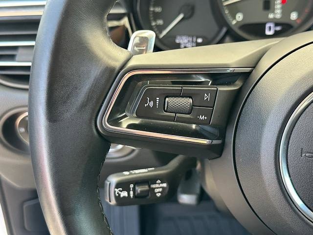 Used 2023 Porsche Macan w/ Sport Chrono Package image 29