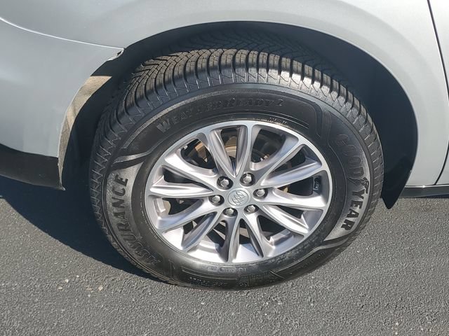 Certified 2022 Buick Enclave Essence FWD image 5